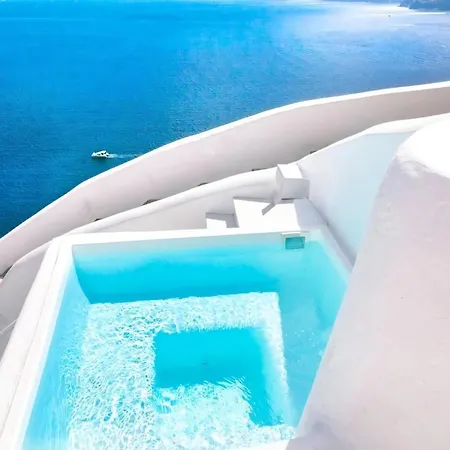 Luxury Santorini Full Moon 1 Bedrooms Outdoor Plunge Pool Sea Caldera View Oia Villa