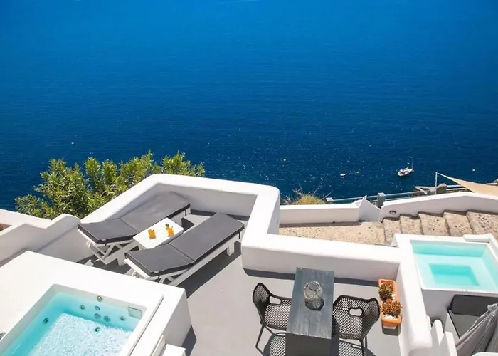 Luxury Santorini Full Moon 1 Bedrooms Outdoor Plunge Pool