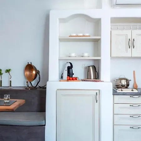 Luxury Santorini Full Moon 1 Bedrooms Outdoor Plunge Pool Villa *